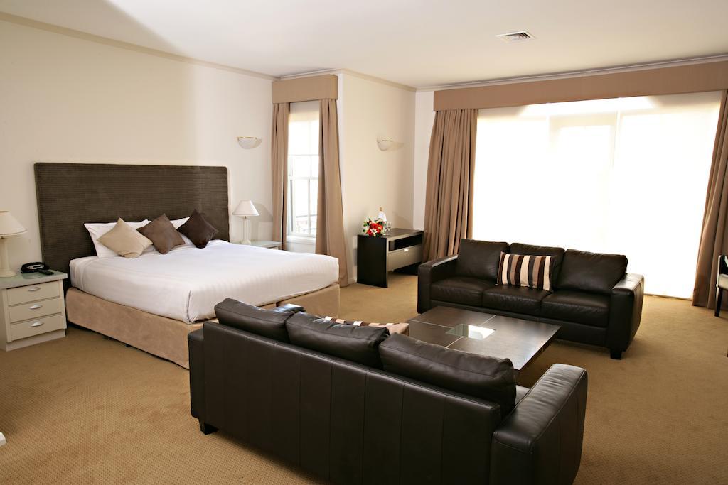 Hotel Beau Monde International Doncaster East Zimmer foto
